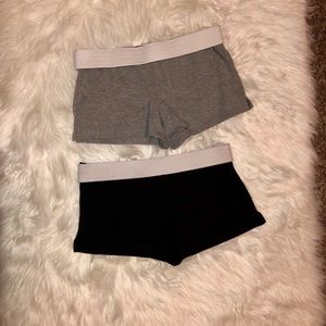 👗SALE 5/$20 👛Small short set